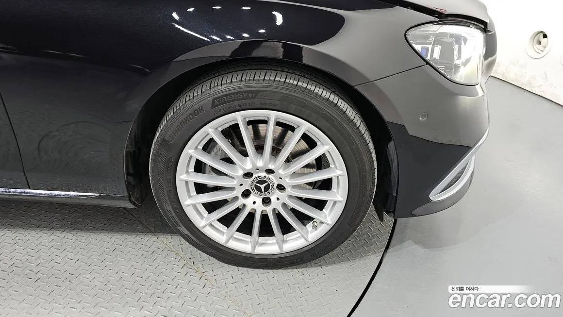 Mercedes-Benz E-Class 2021 из KR, фото 5