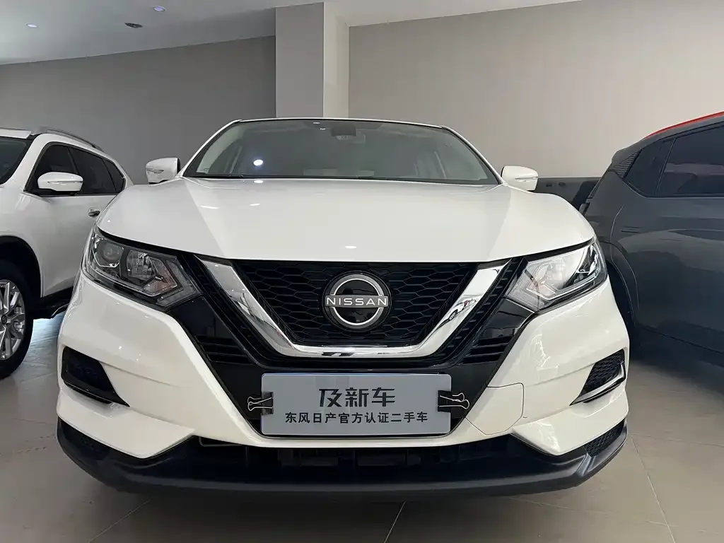 Nissan Qashqai 2023 из CN, фото 2