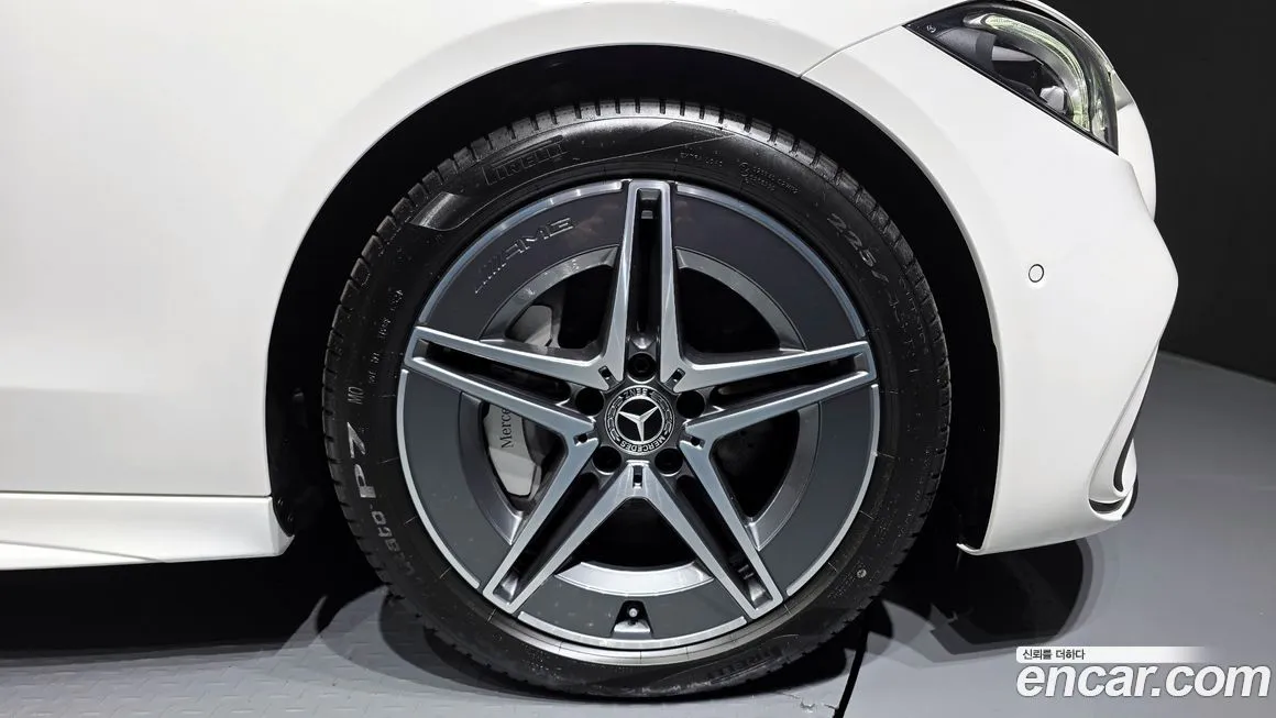 Mercedes-Benz C-Class 2025 из KR, фото 5