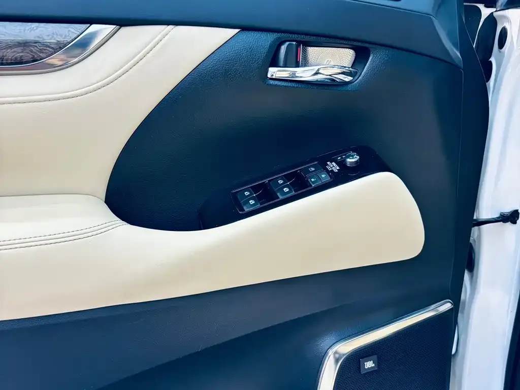 Toyota Alphard 2021 из CN, фото 7