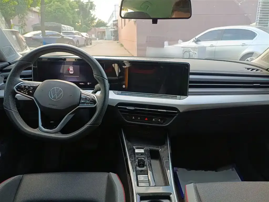 Volkswagen Lamando 2023 из CN, фото 10