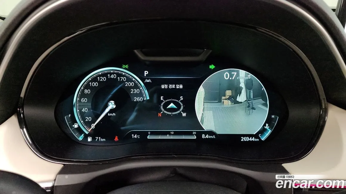 Genesis GV70 2024 из KR, фото 8