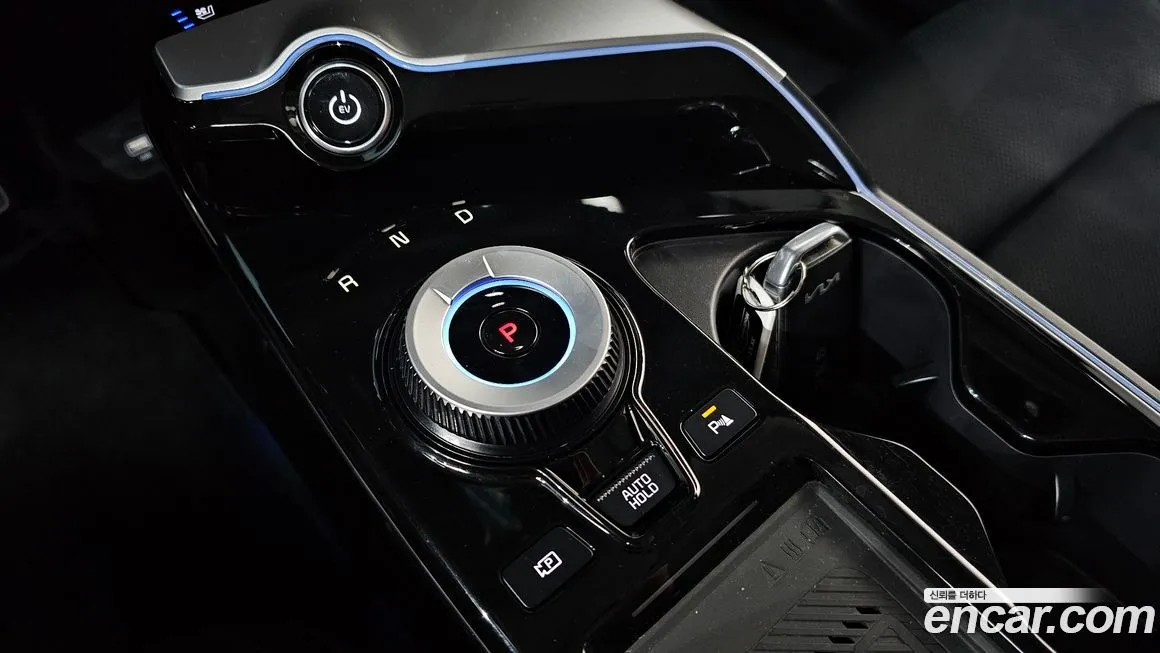 Kia EV6 — фото 9