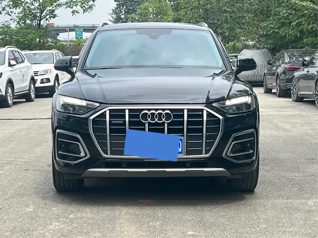 Audi Q5L 2022 из CN, фото 3