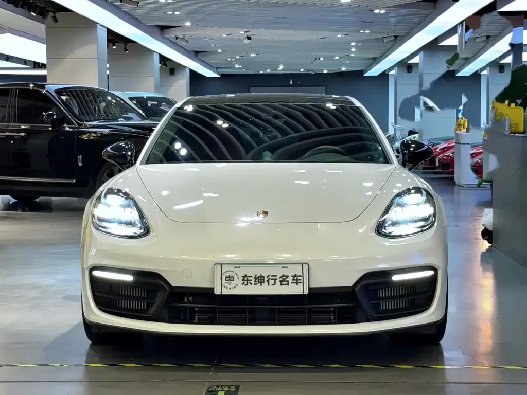 Porsche Panamera 2023 из CN, фото 2