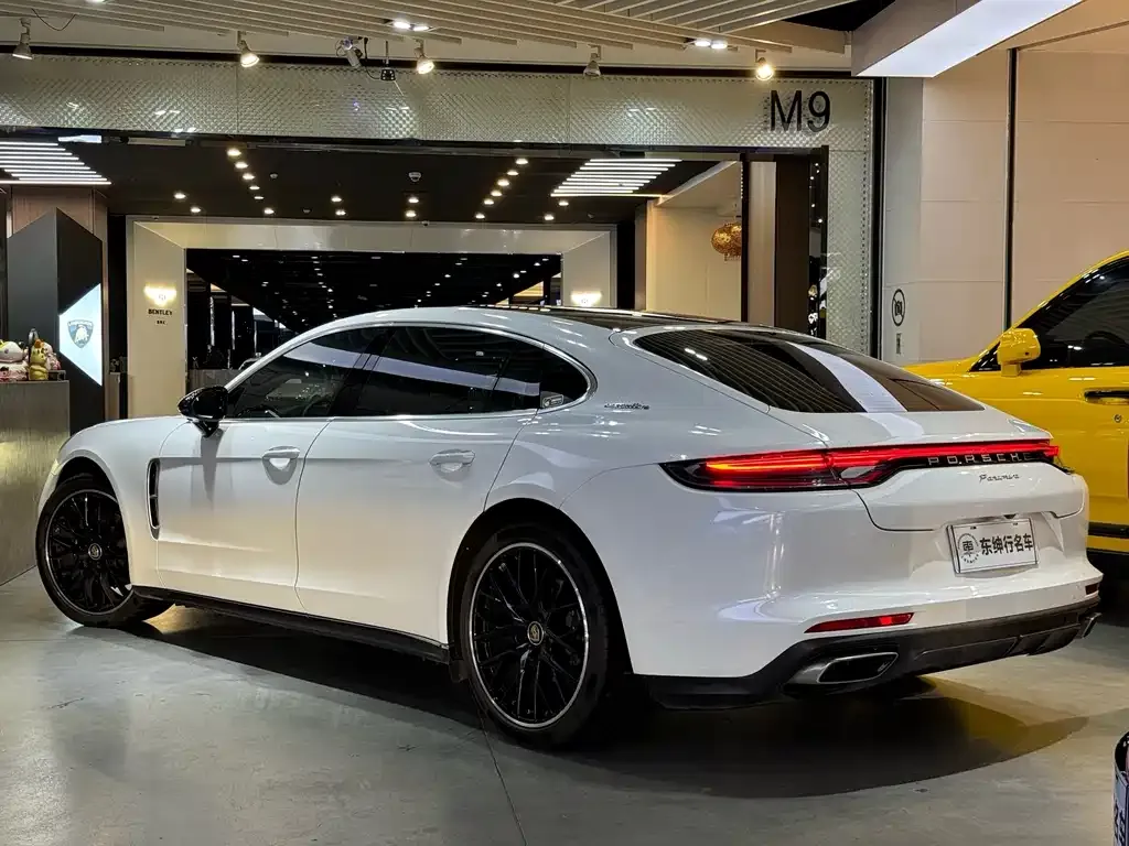Porsche Panamera 2023 из CN, фото 7