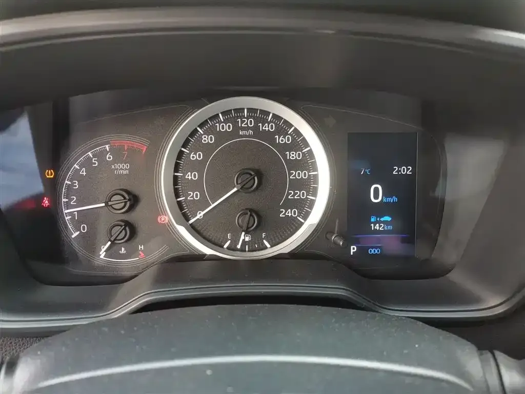 Toyota Levin 2024 из CN, фото 4