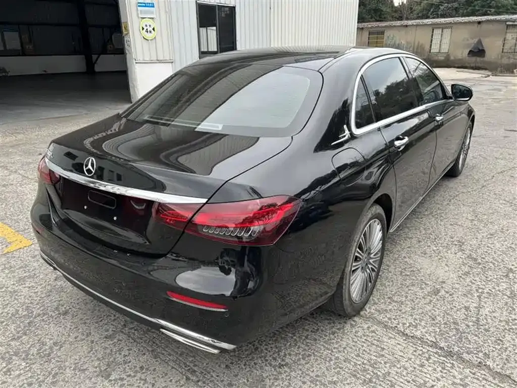 Mercedes-Benz E-Class 2023 из CN, фото 8