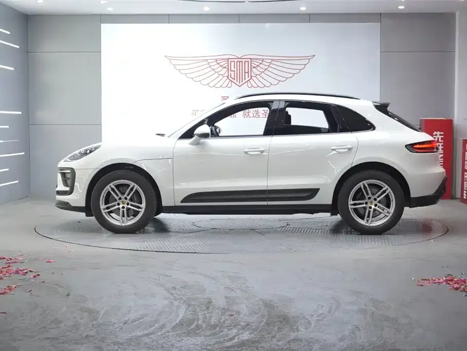 Porsche Macan 2023 из CN, фото 2