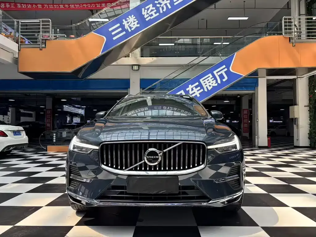 [object Object] XC60 2022 из CN, фото 2