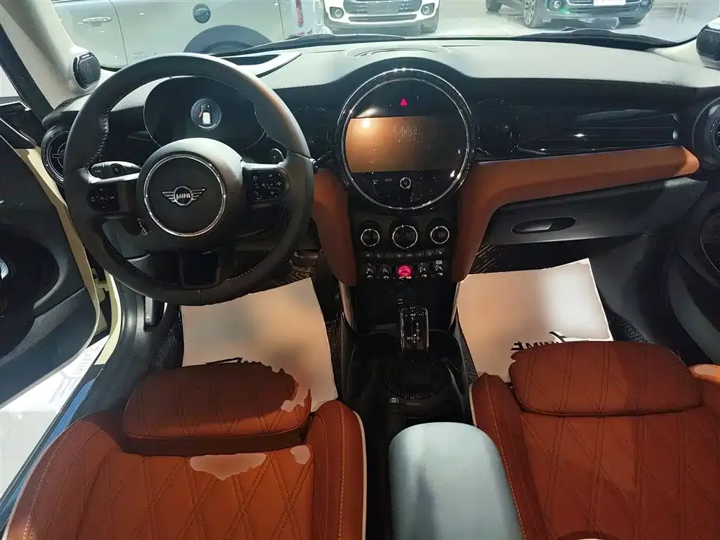 MINI Cooper (3-door) 2022 из CN, фото 10