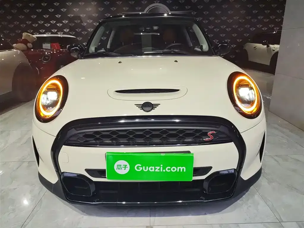 MINI Cooper (3-door) 2022 из CN, фото 3