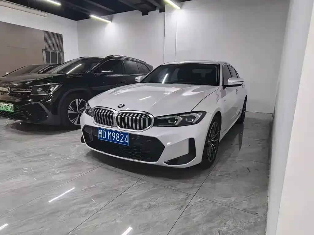 BMW 3 Series 2024 из CN, фото 1