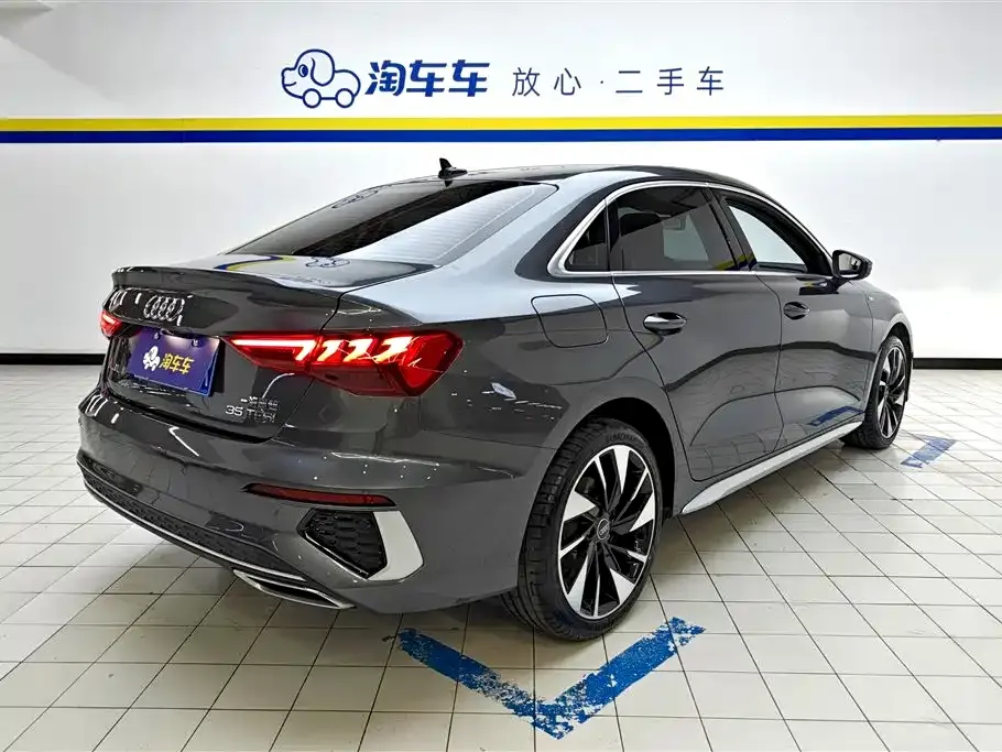 Audi A3 2024 из CN, фото 3