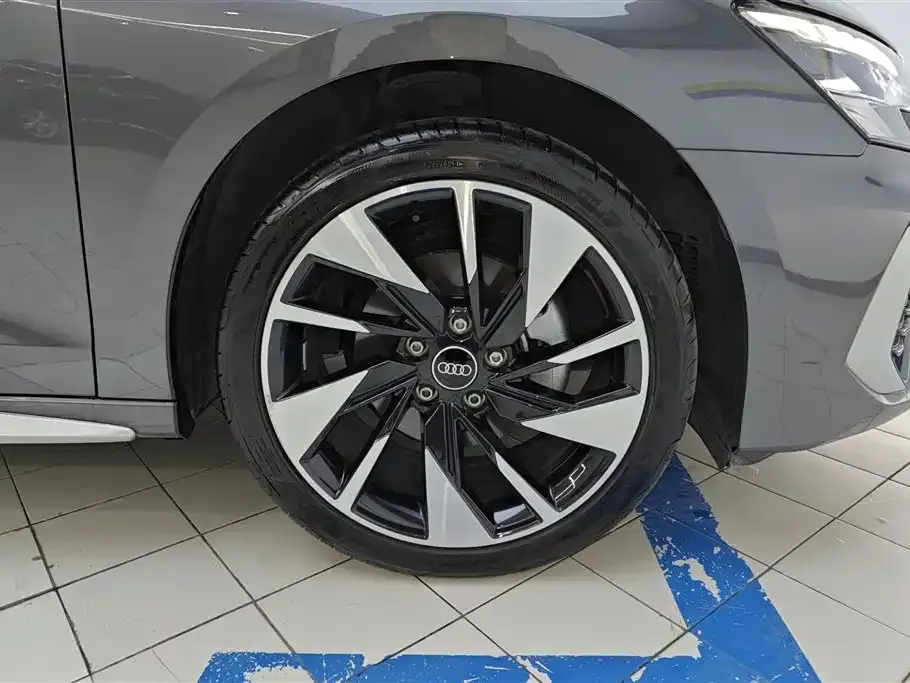 Audi A3 2024 из CN, фото 6