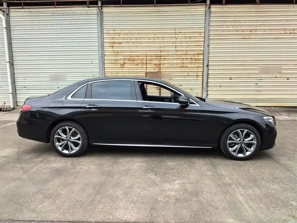Mercedes-Benz E-Class 2022 из CN, фото 7