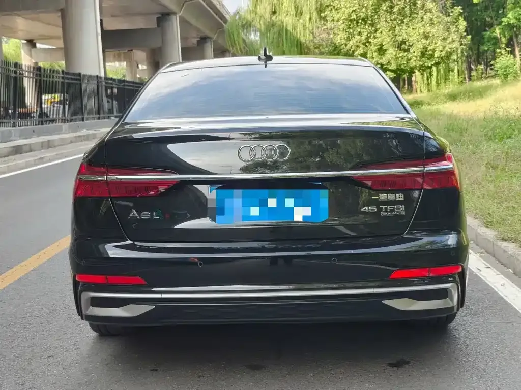 Audi A6L 2025 из CN, фото 4