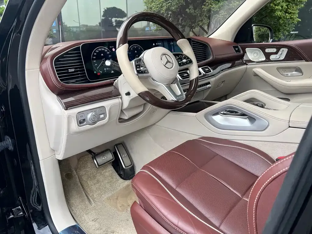 Mercedes-Benz GLS — фото 2