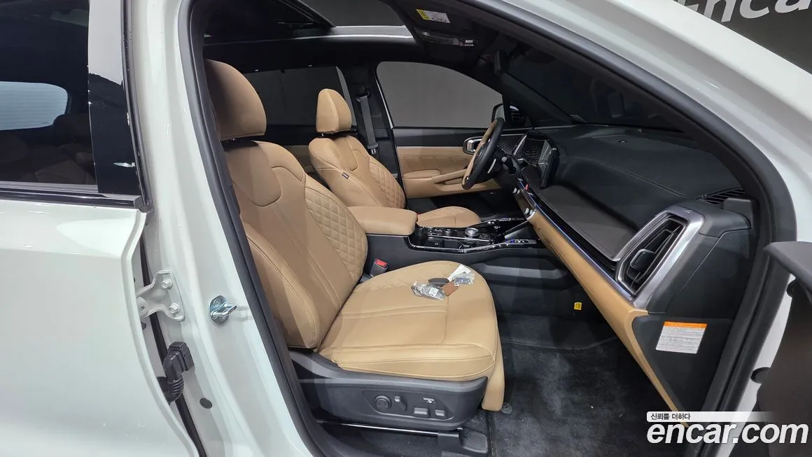 Kia Sorento — фото 10