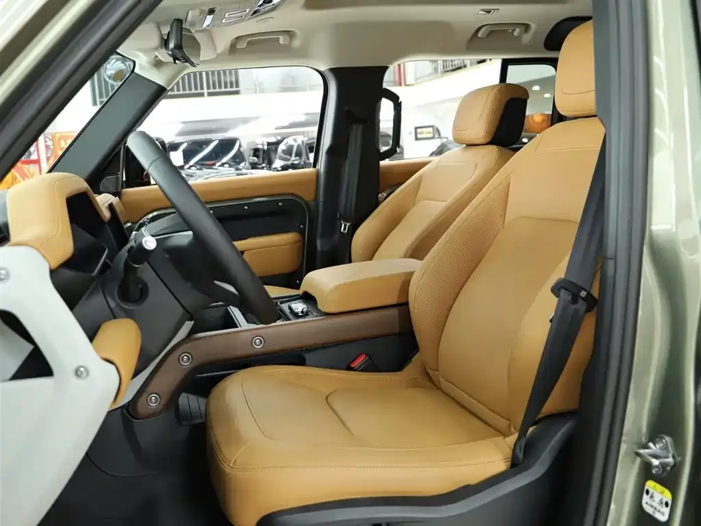 Land Rover Defender 2025 из CN, фото 6