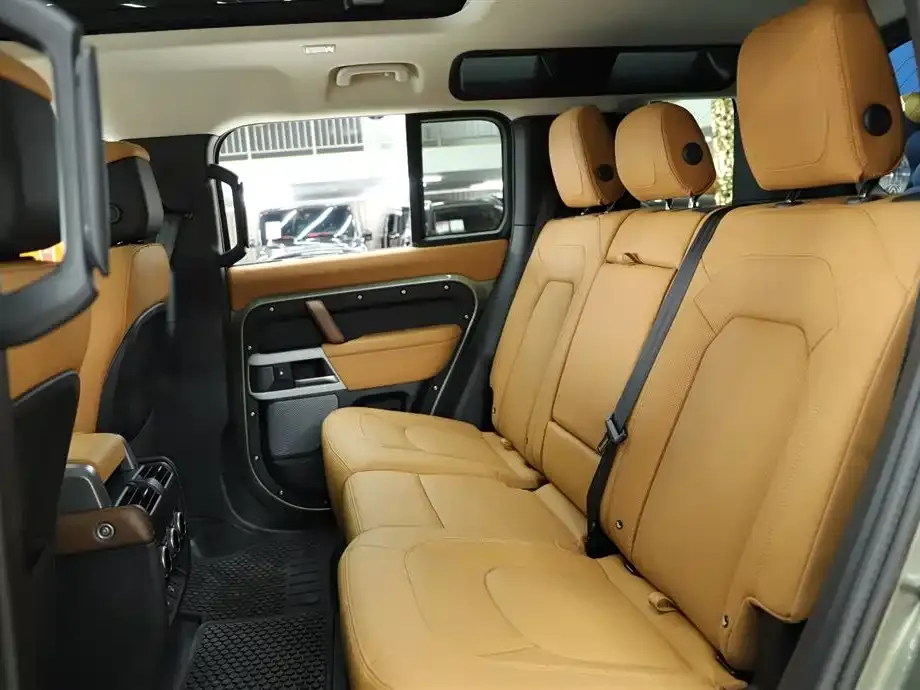 Land Rover Defender 2025 из CN, фото 7
