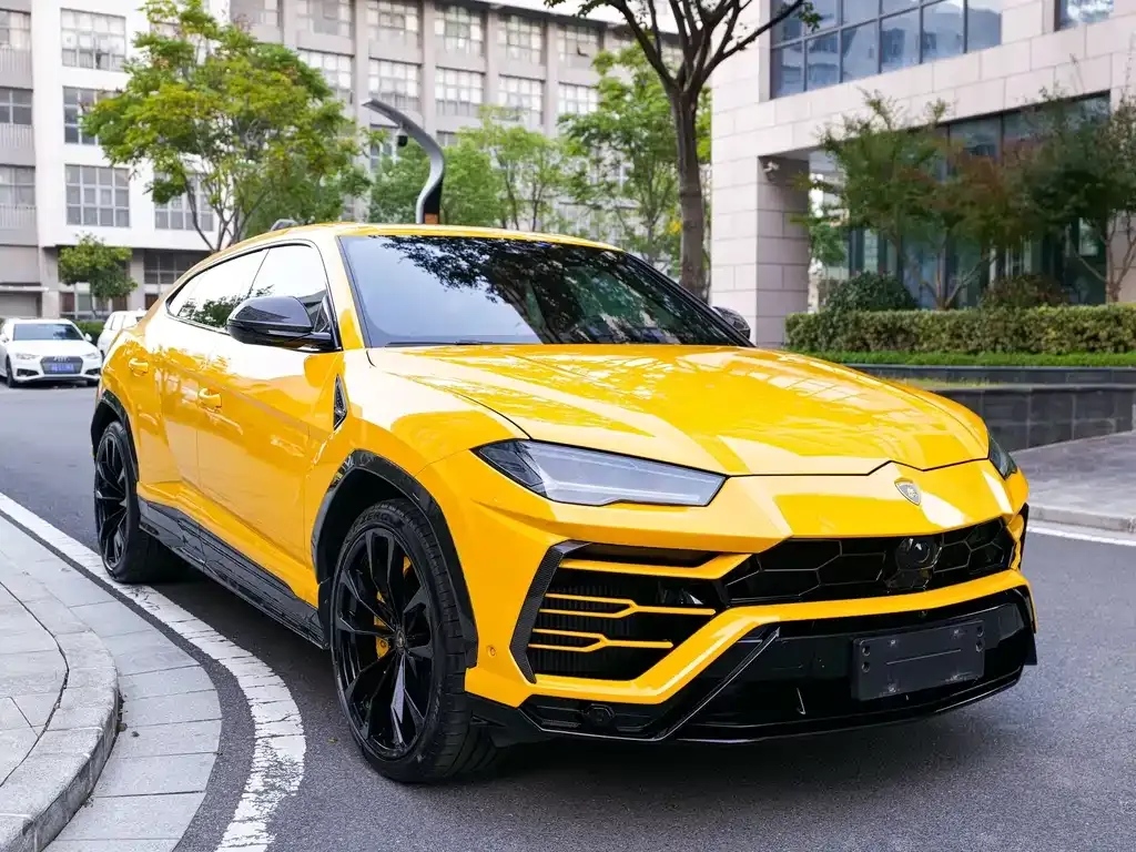 Lamborghini Urus 2021 из CN, фото 1