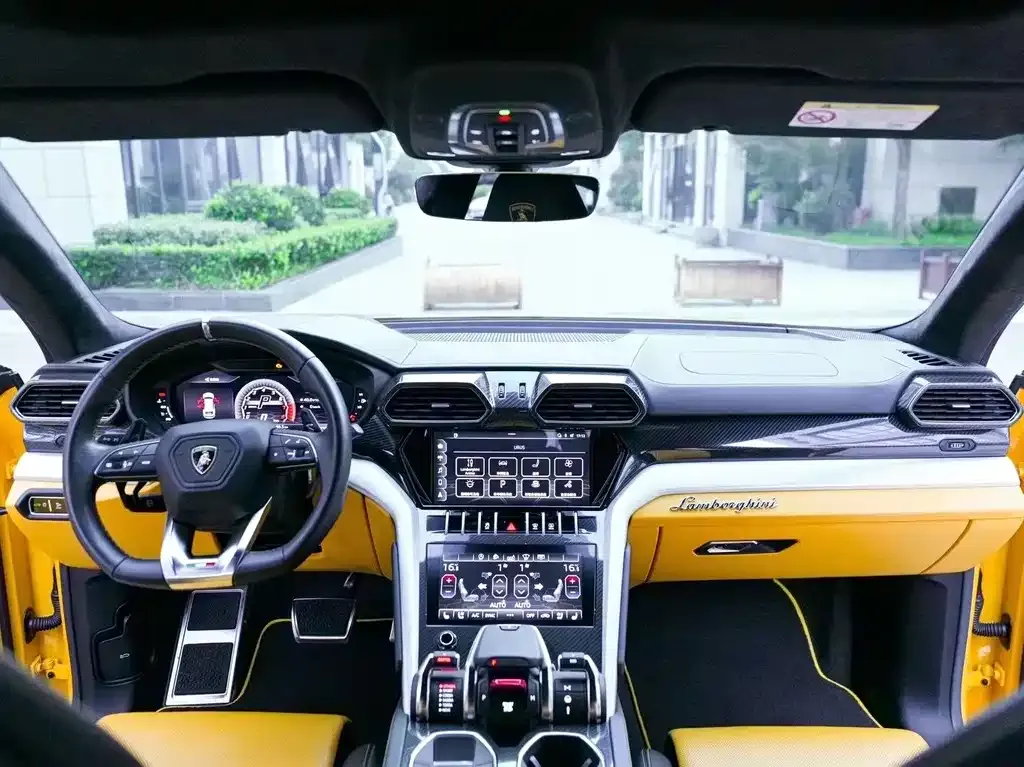Lamborghini Urus 2021 из CN, фото 6