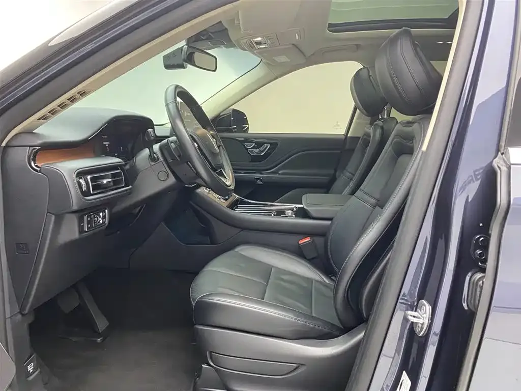 Lincoln Aviator 2022 из CN, фото 9