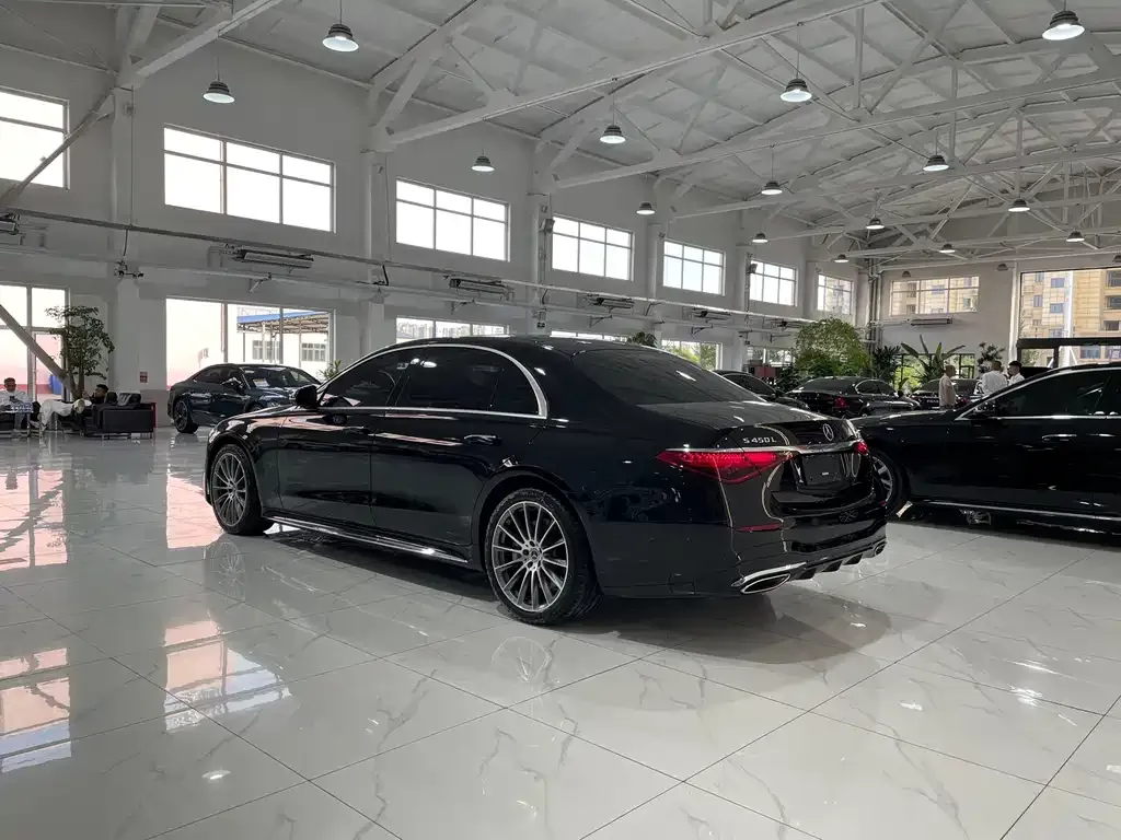 Mercedes-Benz S-Class 2024 из CN, фото 4