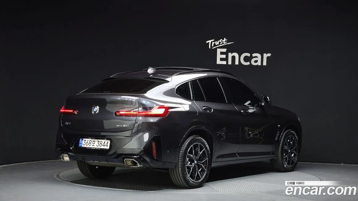 BMW X4 — фото 2