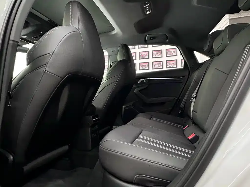 Audi A3 2024 из CN, фото 9