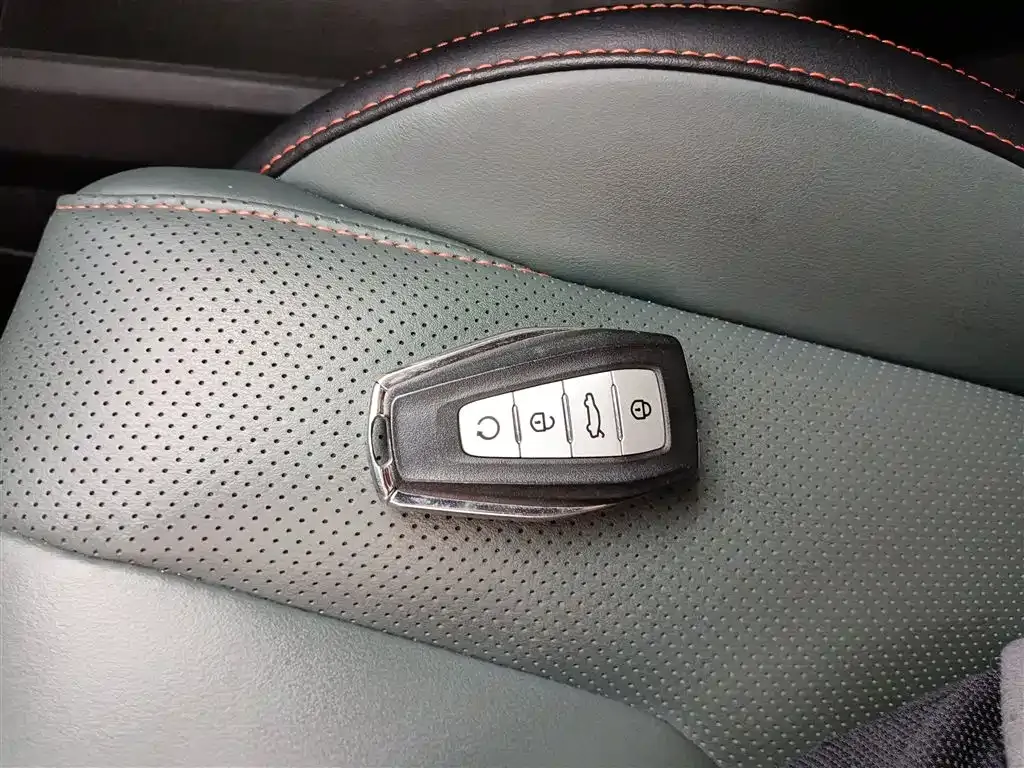 Geely Boyue 2024 из CN, фото 9