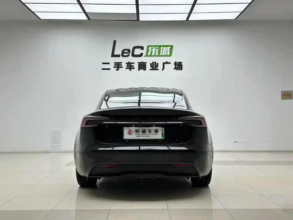 Tesla Model 3 2023 из CN, фото 5