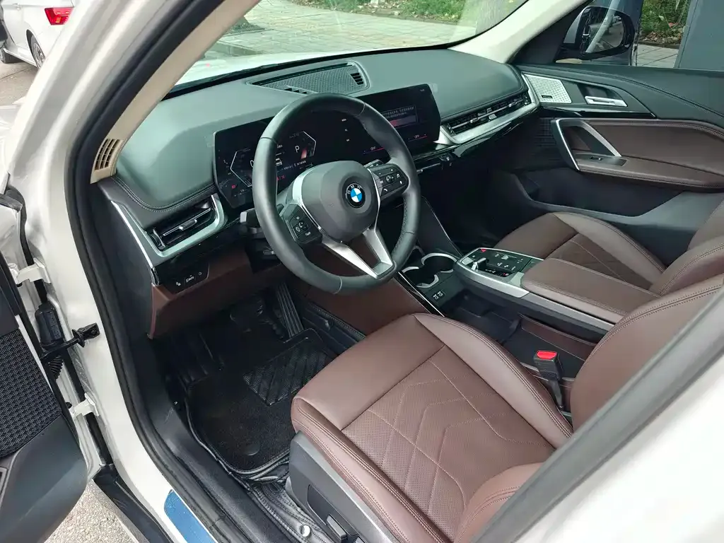 BMW X1 2023 из CN, фото 10