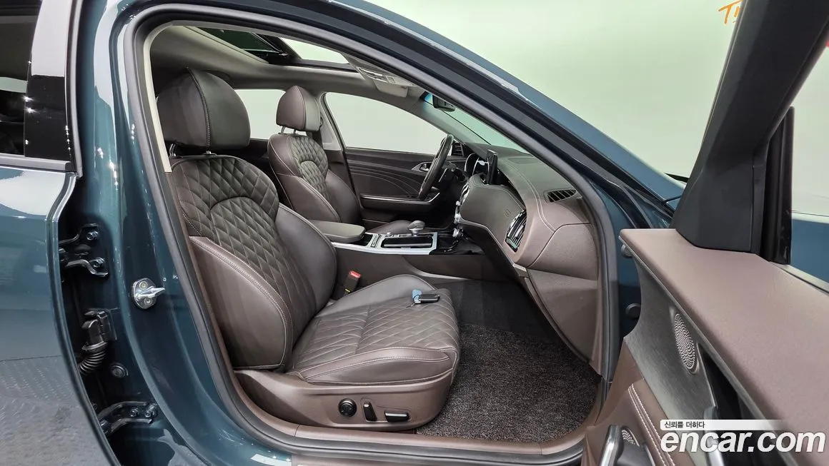 Kia Stinger 2023 из KR, фото 10