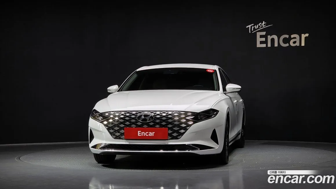 Hyundai Grandeur 2022 из KR, фото 3