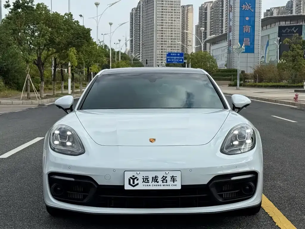 Porsche Panamera 2023 из CN, фото 2