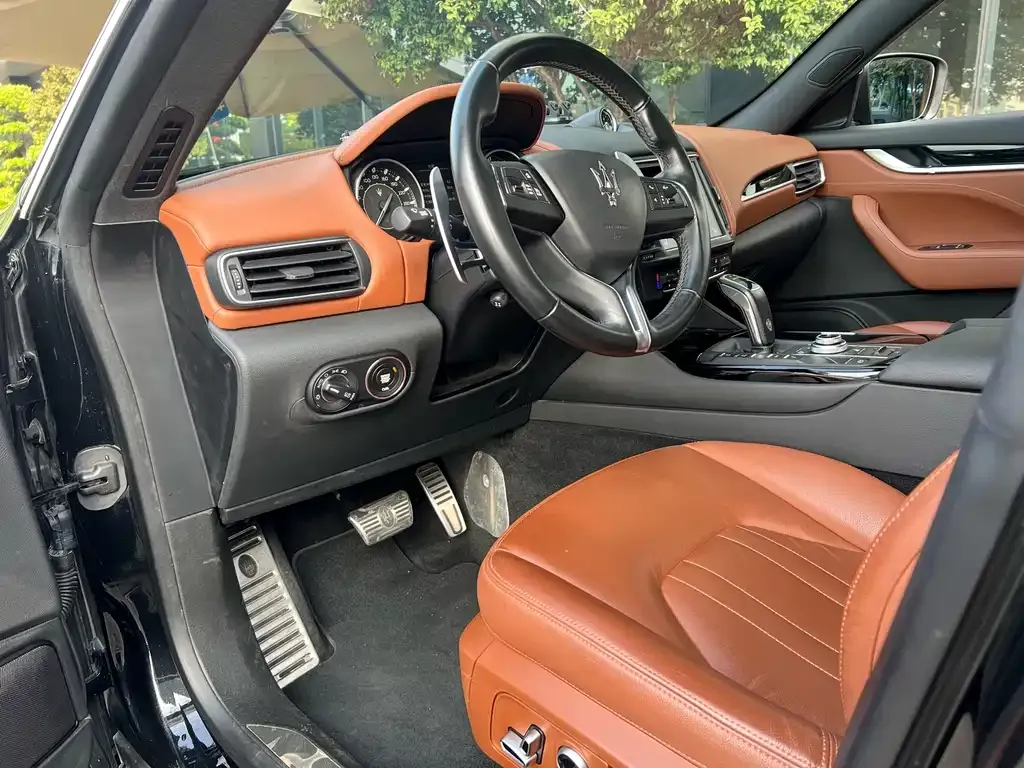 Maserati Levante 2021 из CN, фото 2