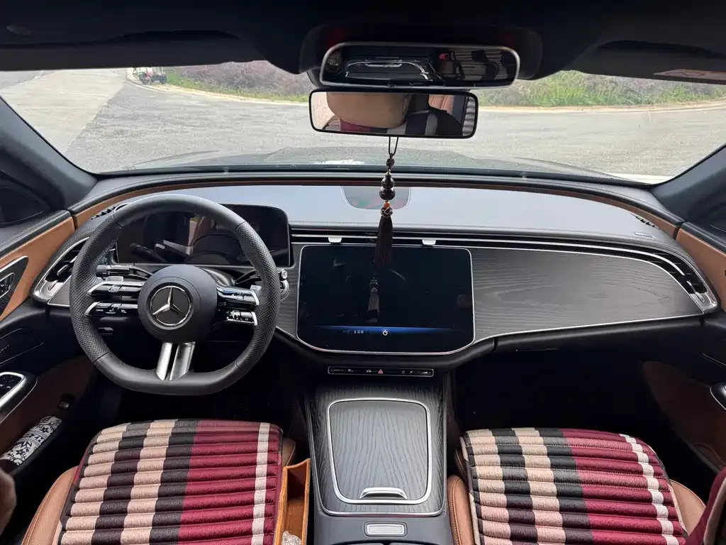 Mercedes-Benz E-Class 2024 из CN, фото 3
