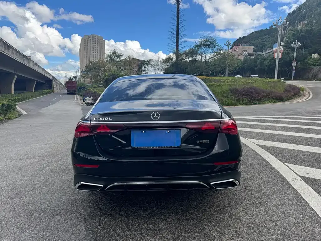 Mercedes-Benz E-Class 2024 из CN, фото 6