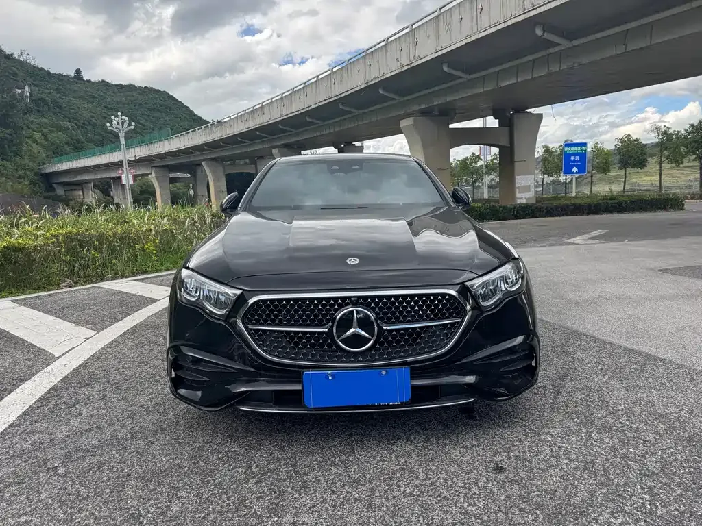 Mercedes-Benz E-Class 2024 из CN, фото 7
