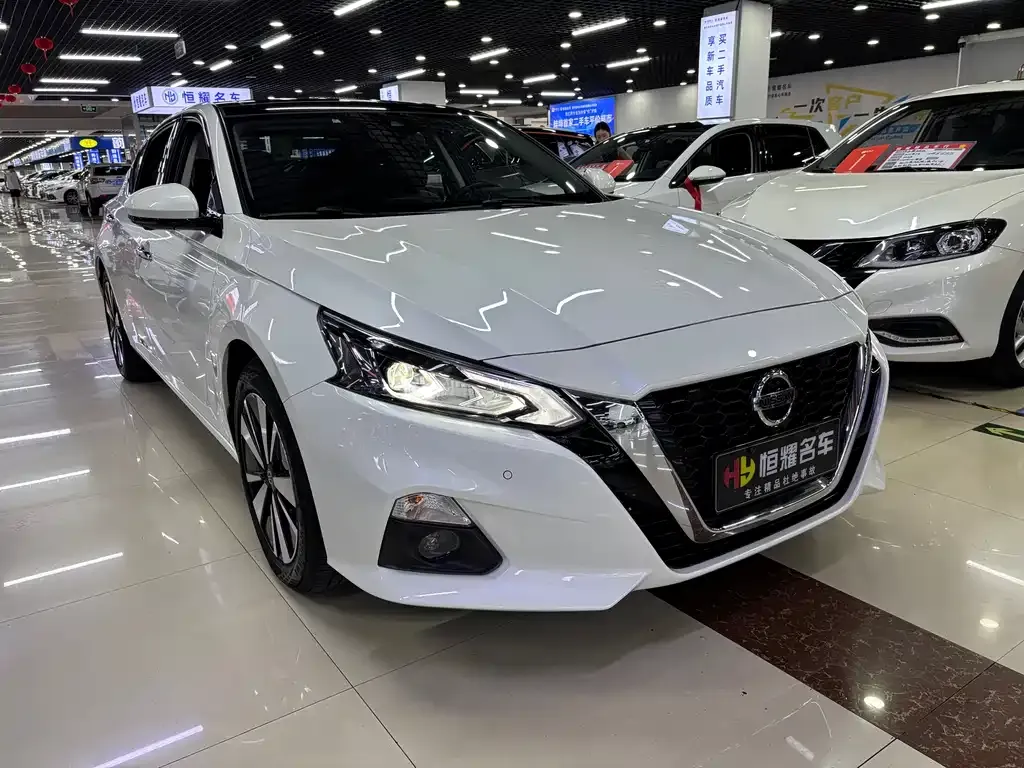 Nissan Teana 2022 из CN, фото 2