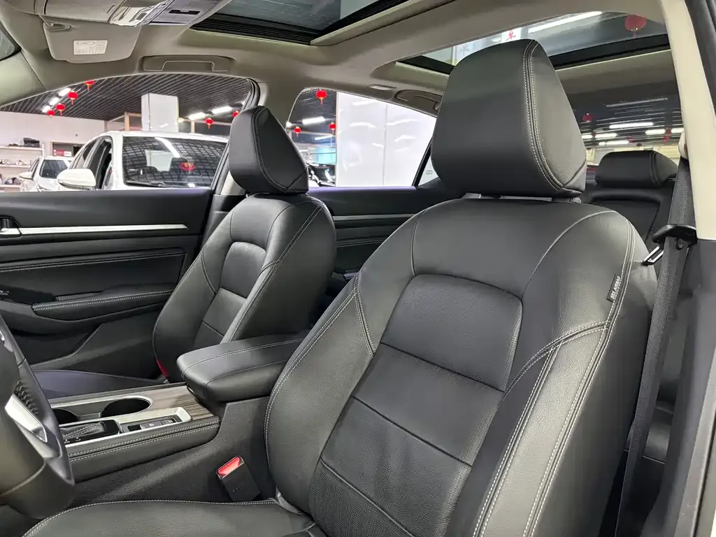 Nissan Teana 2022 из CN, фото 4