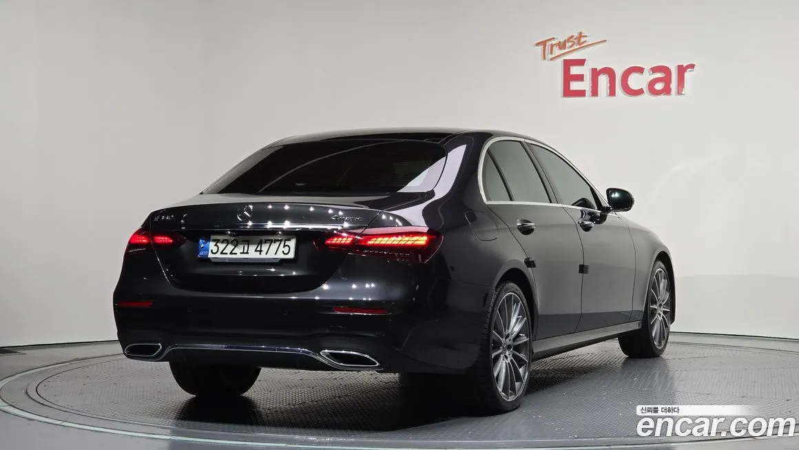 Mercedes-Benz E-Class 2022 из KR, фото 2