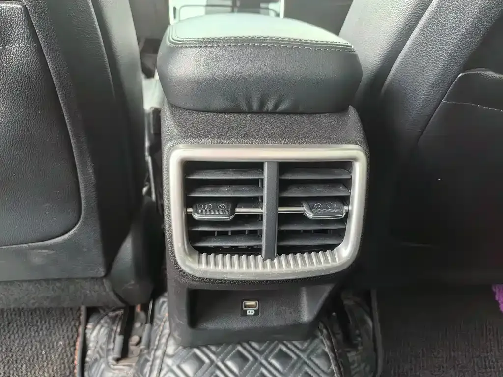 Kia K5 2022 из CN, фото 10