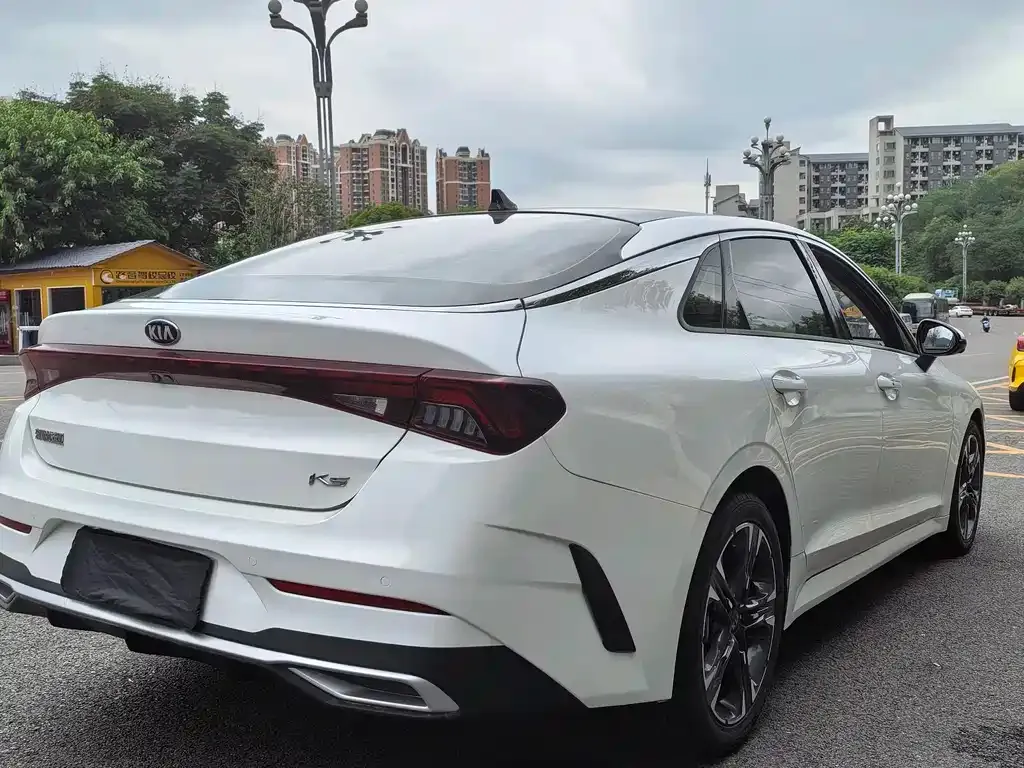 Kia K5 2022 из CN, фото 7