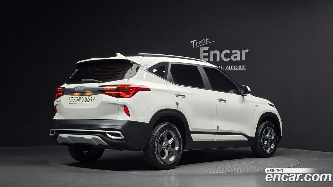 Kia Seltos 2023 из KR, фото 2