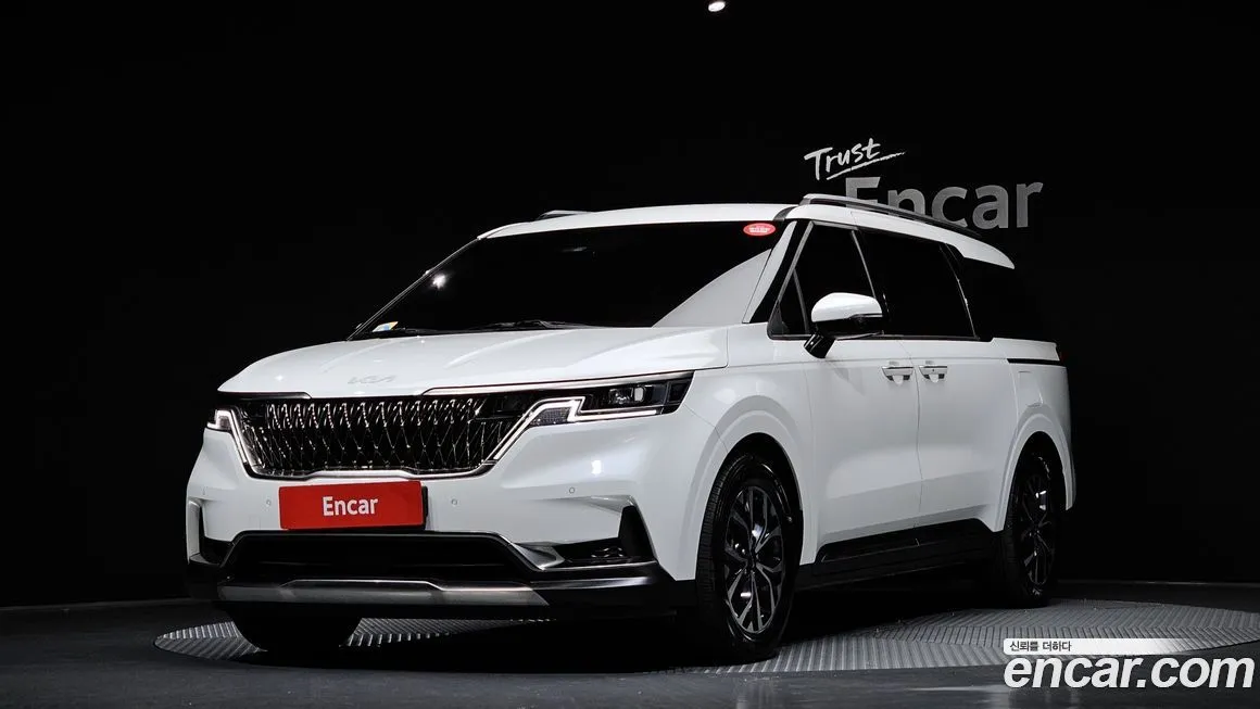 Kia Carnival 2023 из KR, фото 1