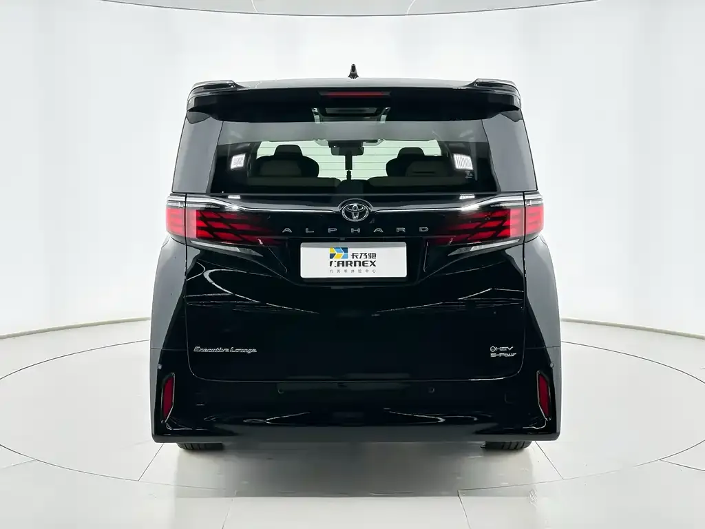 Toyota Alphard 2024 из CN, фото 4