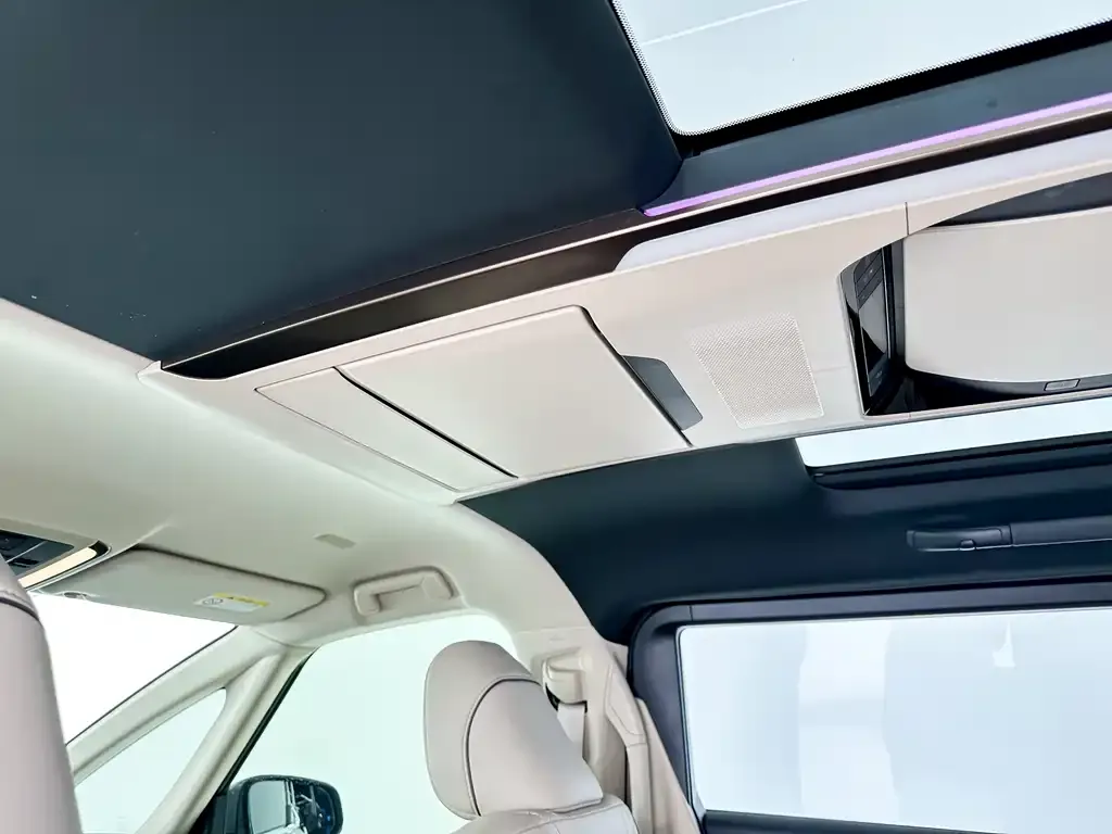 Toyota Alphard 2024 из CN, фото 9